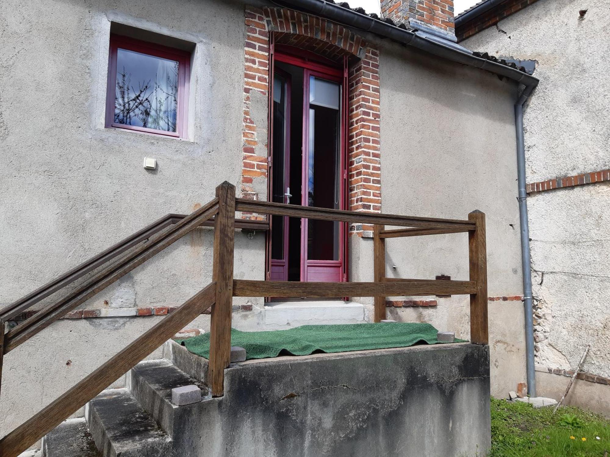Les Volets Rouges Villa Neuvy-sur-Barangeon Exterior photo